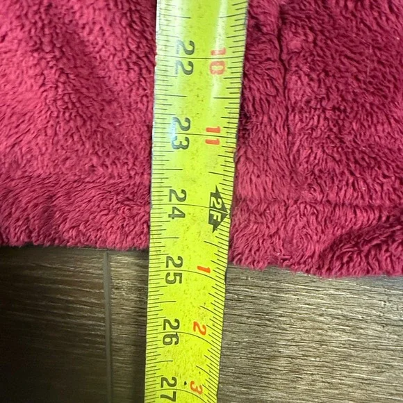 The North Face Women's Osito Fleece Full Zip Jacket Cozy Warm Red M Outdoors - Picture 8 of 10